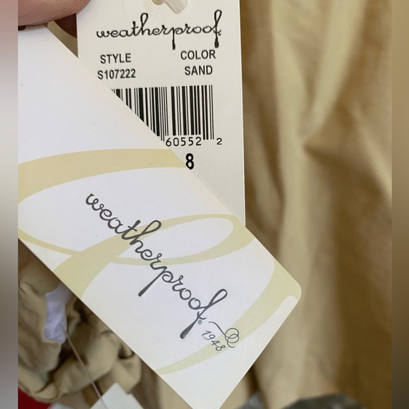 Waterproof Tan Trench Coat Floral Lining Pockets NWT Size 8 - Picture 6 of 8